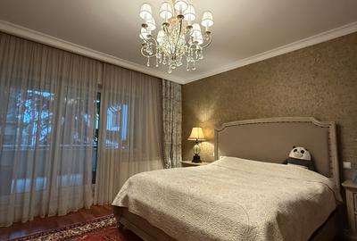 Apartament cu 4 camere în Herăstrău