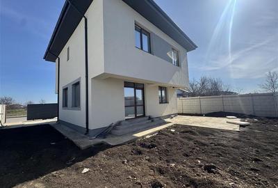 VILA INDIVIDUALA PRELUNGIREA GHENCEA - TEREN - 4 camere | BUCATARIE INCHISA | DR - 2