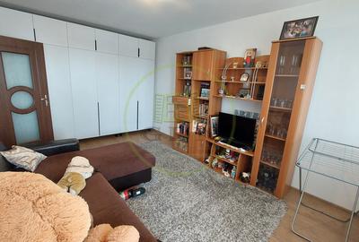 Apartament 3 camere, decomandat, 71 mp, Brazda, zona Simplon - 1