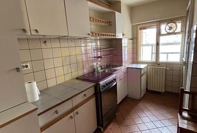 Apartament 3 camere Decebal stradal - 1