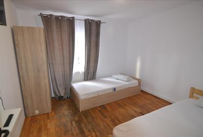 Apartament 3 camere decomandat intrare Răcădău, Str. Carpați - 6