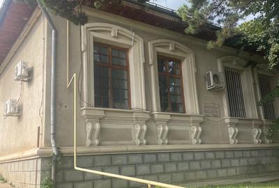 Oportunitate! Cladire inchiriata, zona centrala Moinesti Bacau - 3