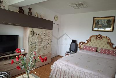 Apartament 3 camere decomandat Cug - 2