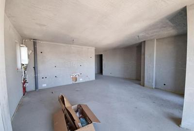 Apartament 3 camere 88 mp cu 2 balcoane, zona Vivo - 1