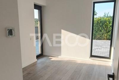 Casa noua de lux model deosebit de vanzare in Sebes - 8