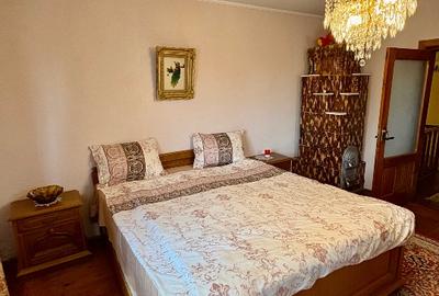 .	Casă elegantă într-o zonă liniștită, perfectă pentru un nou început - 12