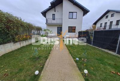 Casă individuală cu 4 camere în Miroslava