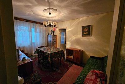 APARTAMENT 3 CAMERE SEMIDECOMANDAT CONFORT 2 ZONA KM 4-5 - 6