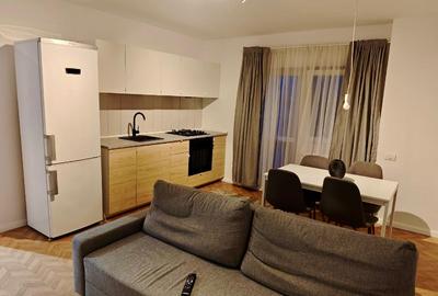 Apartament cu 3 camere decomandat, mobilat în Brâncoveanu