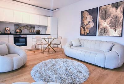 Apartament cu 2 camere decomandat, mobilat în Băneasa