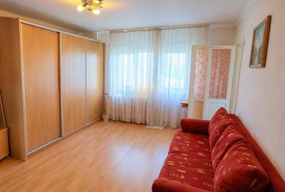 62000euro -Garsoniera et1- 33mp-bloc mixt- metrou - 1