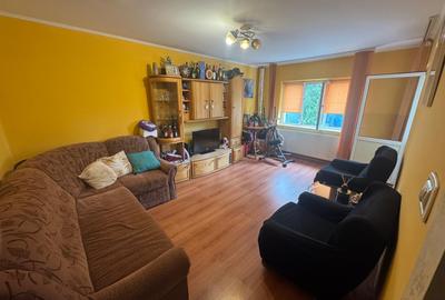 Apartament cu 2 camere decomandat, mobilat în Brazda lui Novac