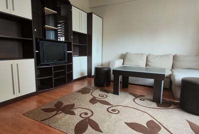 2 camere - zona hotel Diana - etaj 1/4 - mobilat si utilat - boxa si parcare - 2