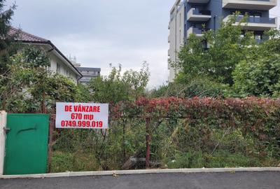 Teren Construcții intravilan de 670 mp, în Central