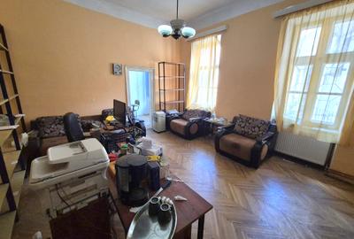 Apartament 2 camere, ultracentral Arad, Imobil reabilitat, Comision 0% - 15