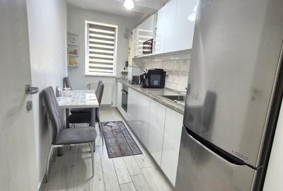 Apartament 2 camere - 1 minut metrou - complet mobilat si utilat - 3