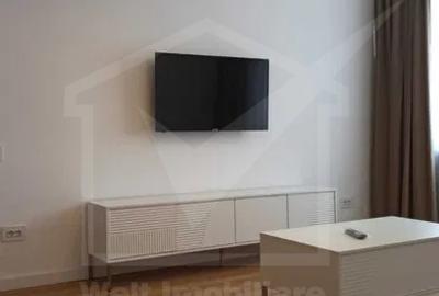 Apartament cu 3 camere semidecomandat, mobilat în Mărăști