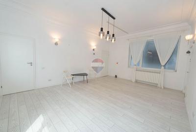 Apartament de vanzare 137 mp, zona centrala, curte proprie - 11