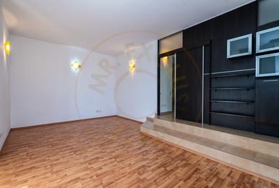 Apartament în vilă - Acces independent - Investiție & business - Nicolae Dobrin - 3