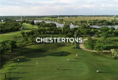 Vila premium, living cu inaltime dubla si vedere spre terenul de golf cu 18 gaur - 1