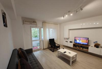 Apartament cu 2 camere semidecomandat în Baicului