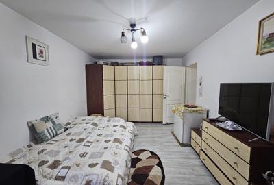 Garsoniera cu acces stradal, zona Orizontului! - 2