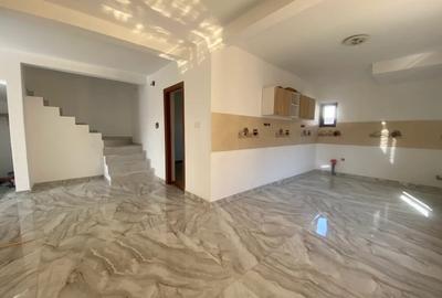 VALU LUI TRAIAN Zona C – casă 5 camere teren 300 mp - 1
