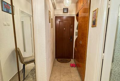 Apartament modern cu 2 camere de vanzare in Drumul Taberei - Favorit - 2