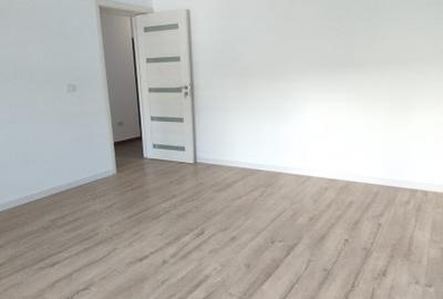 Apartament cu 2 camere decomandat în Păcurari