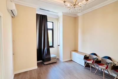 Unirii / Vila Exclusivistă Birouri - Notariat / 8 Birouri si Parcare 5 Locuri - 5