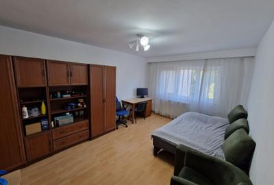 Apartament 3 camere  decomandat zona semicentrala - 5