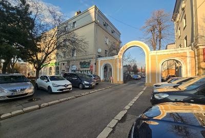 Apartament cu 2 camere decomandat în Bucureștii Noi