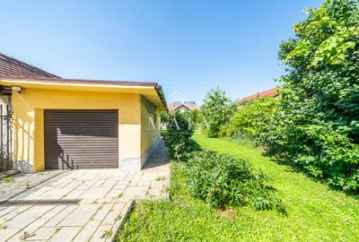 Apartament cu 3 camere decomandat în Calea Dumbrăvii