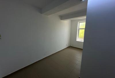 Spațiu comercial, de 60.00 mp, în Exterior Sud