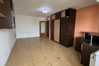 Garsoniera decomandata | bloc 1984 | Lujerului, Teatrul Masca - 3
