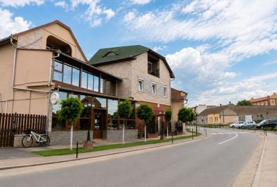 Afacere funcțională - Sală de Evenimente–Motel – Loc. Valea lui Mihai - 1