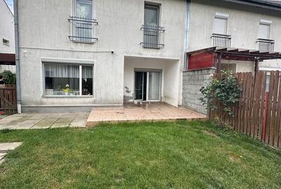 Casă / Vilă cu 5 camere zona Lunei - 42