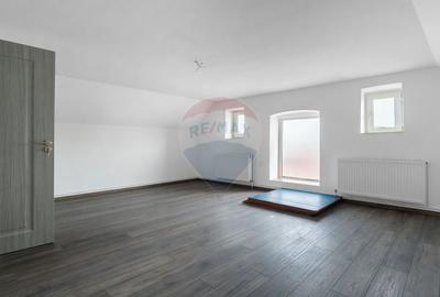 Apartament 7 camere ULTRACENTRAL in casa- Codlea! - 23