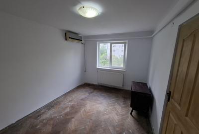 Apartament cu 2 camere semidecomandat în Tomis Nord