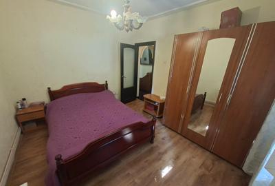 Apartament cu 2 camere decomandat, zona Targu Cucu - 4