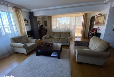 Apartament cu 4 camere decomandat, mobilat în Aviatorilor