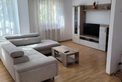 Apartament cu 3 camere decomandat, mobilat în Aviației