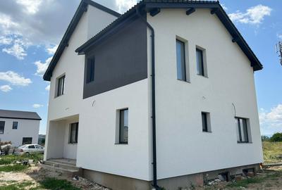 Casa individuala, 4 camere, zona Cetate,  Dealul Furcilor, Alba Iulia - 1