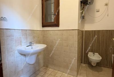 Apartament Patrimonial 150 mp | Balcon cu vedere directa spre Piata Victoriei - 21