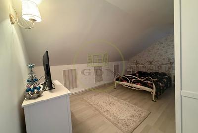 Apartament 3 camere decomandat, 100 mp, Bariera Valcii, zona Bordei - 4