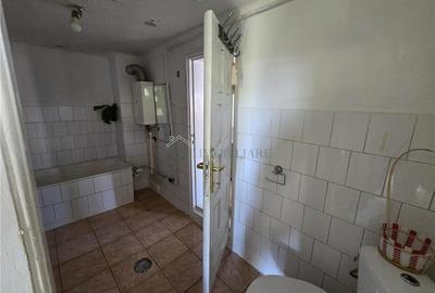 Vand casa la curte,teren 300 mp, Giulesti, sector 1. - 9