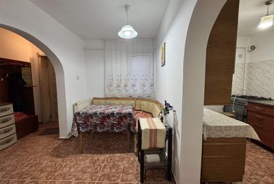 2 cam,decomandat,parter cu balcon, 53 mp,Primaverii,pretabil spatiu  comercial - 5