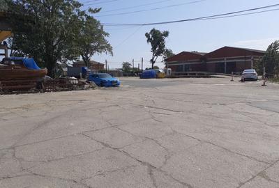 Terenuri - suprafete betonate intre 500-5500 mp, Titan, sector 3 - 1