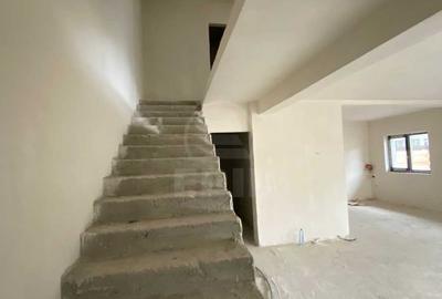 Duplex cu terasa circulara zona Sub Cetate - 7