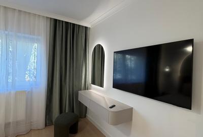 Apartament renovat complet,totul nou,centrala proprie,lângă Bd Unirii - 14